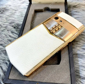 Vertu Aster P White Leather 18ct Rosegold Diamond Phone