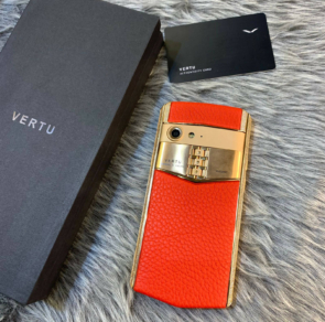 Vertu Aster P Red Leather 18ct Rosegold Diamond Edition Mobile Phone