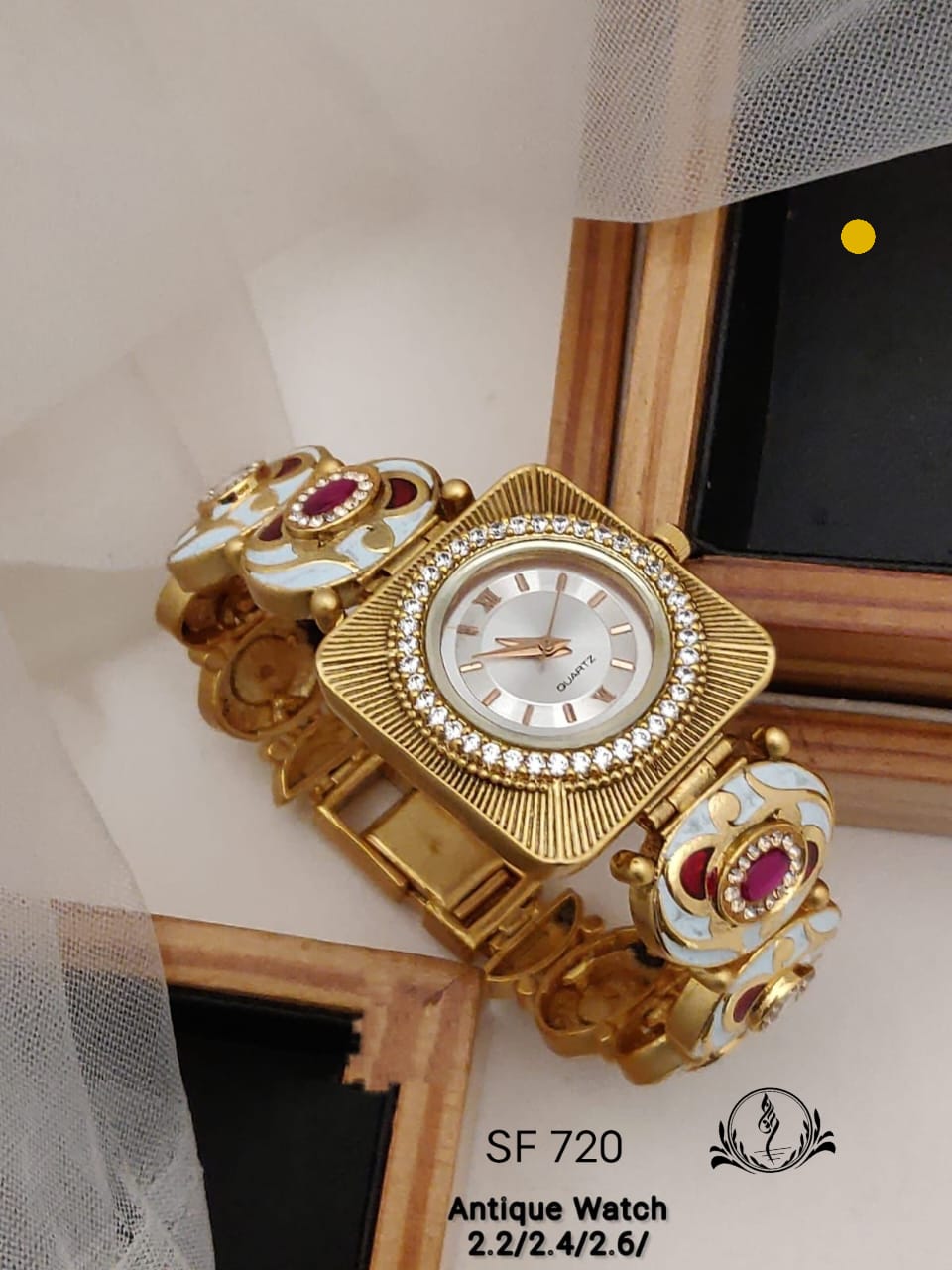 A Timeless Investment: Tips for Starting a Vintage Watch Collection — Palos  Verdes Pulse