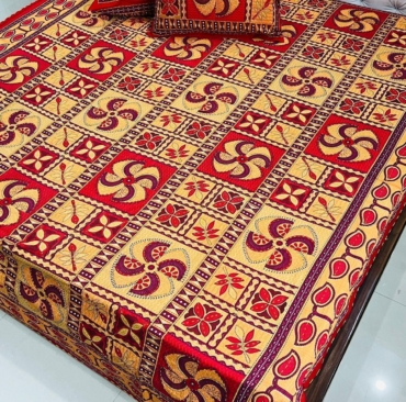 Traditional Kantha Work Double King Size Bedsheet with 2 Zipped Pillow Cover