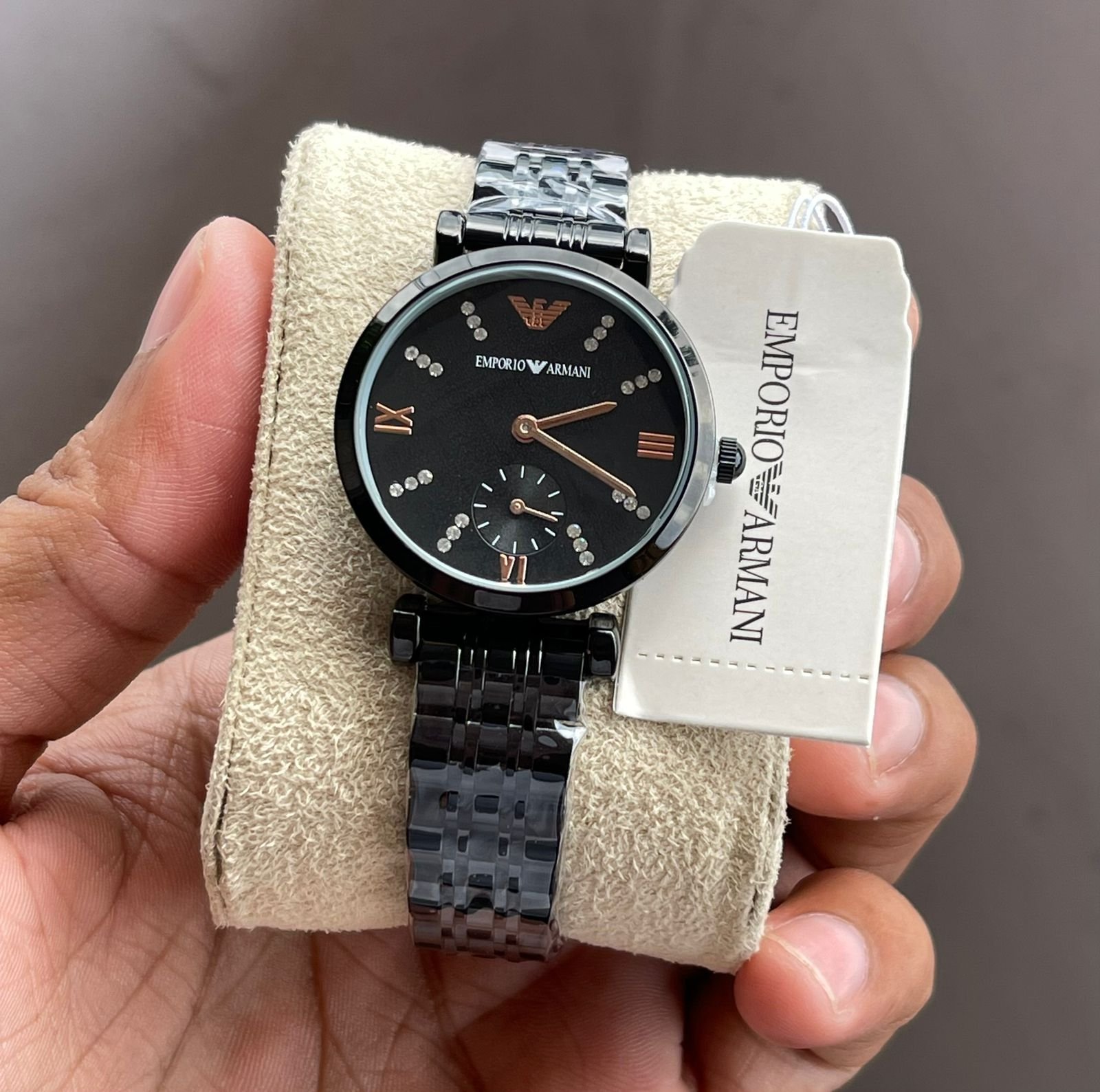 Black face armani online watch