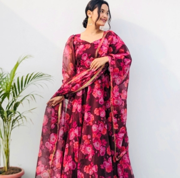 New Party Wear Look Organza Taby Silk Gown With Dupatta For Womens Collection