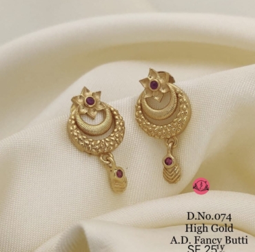 New High Golden Beautiful Earrings Fancy. Safety information Keep away from sweat, water or liquid perfume. Never store in velvet wrap. BOOK NOW!