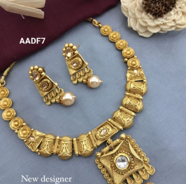 New Unique Golden Jewellery Set for Women and girls