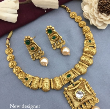 New Beautiful Unique Golden Jewellery Set for Women and girls