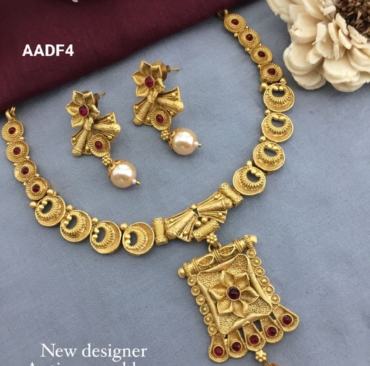 New Trending Unique Golden Jewellery Set for Women and girls