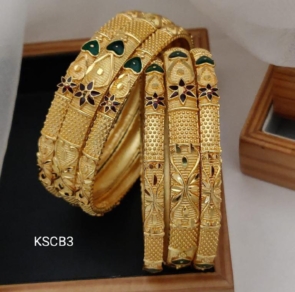 Trending Gold plated Antique bangles Kangan For Women Metal: Alloy Plating: Gold Plated, Country of Origin India Style Latest Trend, Hip Hop, For Women