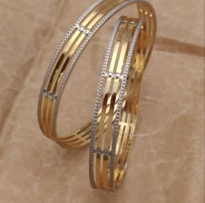 Trending Beautiful Golden Plated Premium CNC Kadli Bangles For Women