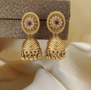 Unique and Stylish Daily Wear Gold Earrings For Girls & Women
