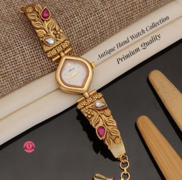 Unique Trending Antique Hand Watch For Girls and Womens