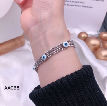 BEAUTIFUL ROSE GOLD PLATING BRACELET FOR GIRLS AND WOMEN