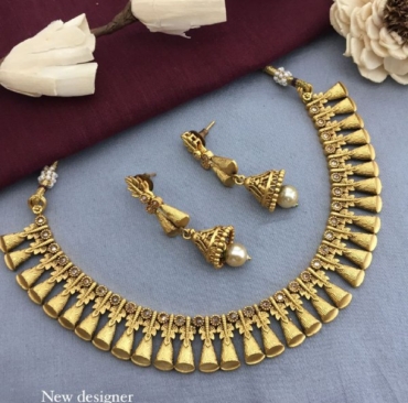 New High Gold Plated Unique Graceful Jewellery Set for Women and girls
