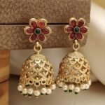 New Unique Stylish Daily Wear Gold Earrings For Girls & Women