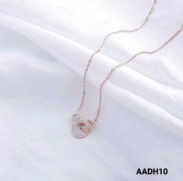 Fancy Exclusive chain with pendant Beautiful Daily Wear Necklace Chain For Women & Girls