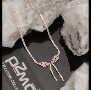 Trending Twinkling Elegant Necklace For Girls & Women