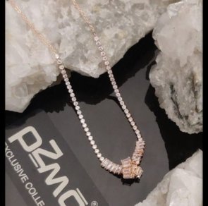 New Trending Twinkling Elegant Necklace For Girls & Women