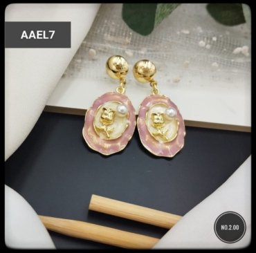 New Fancy Attractive Handmade Jewelry Earrings & Studs for Woman and Girls