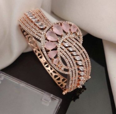 Unique Rose Gold Bracelet For Women & Girls